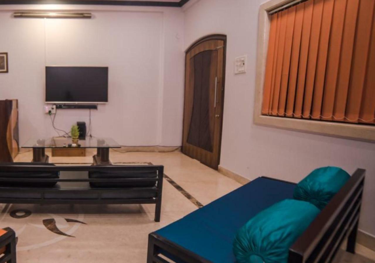 מומביי Happinest - The Backpacker'S Hostel מראה חיצוני תמונה